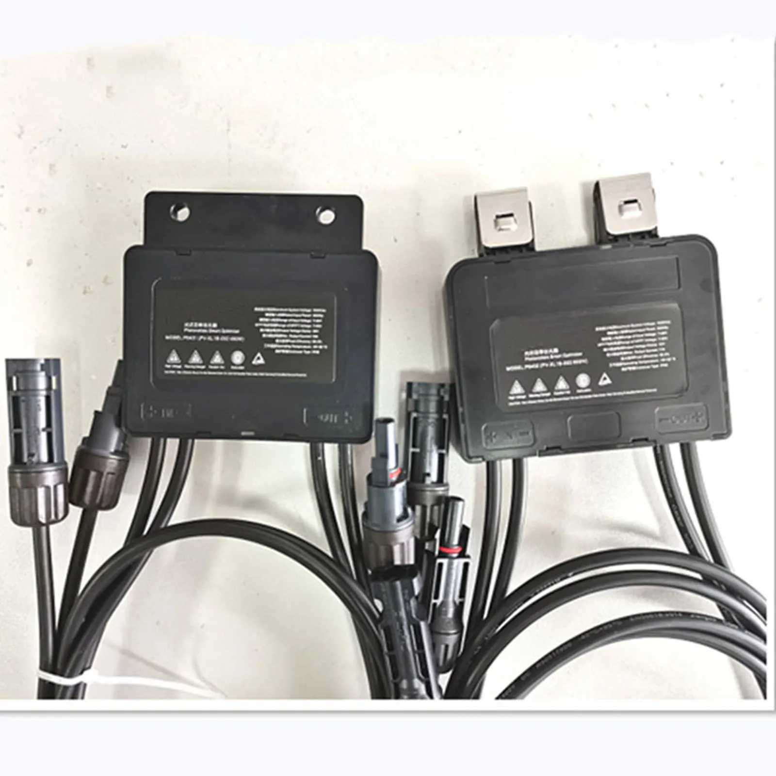 P6402 600W Input External Optimizer For Solar Panel Power System Optimazation Voltage-Limiting Anti-Hotspot Shading