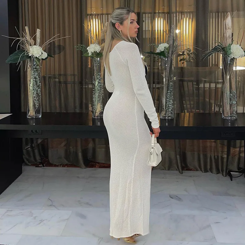 Рисунок 3 - Женское трикотажное платье с круглым вырезом