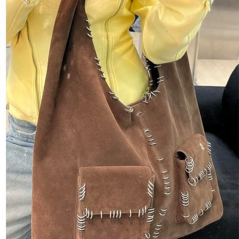 Ins Design New Women's Suede Metal Ring Decoration Shoulder Bag Adult Underarm Bag Large Capacity Commuting Tote Handbag
