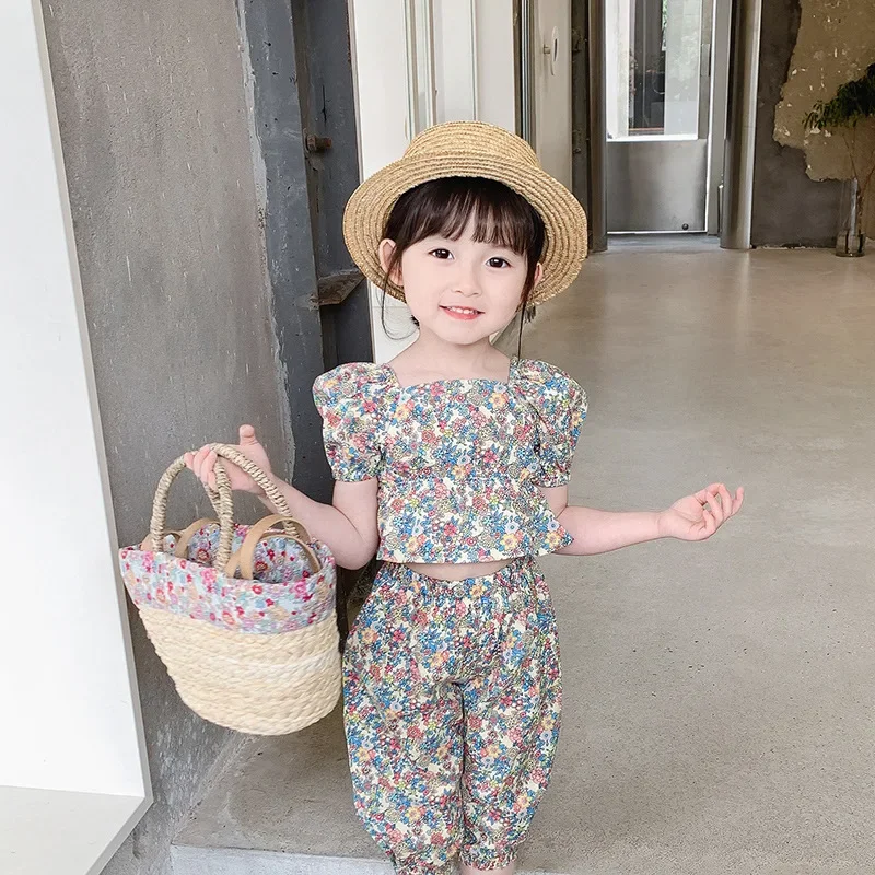 

Girls fashion summer floral puff sleeve short Tops and causal knee length pants 2pcs sets casual outfits