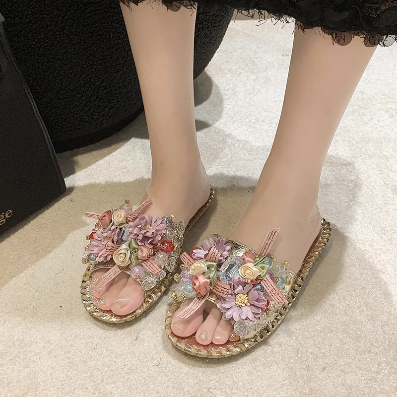Summer Women Slippers New Style Flower Shining Face Wearing Slippers Casual Sandals Beach Shoes Fashion Women Shoes Sandals