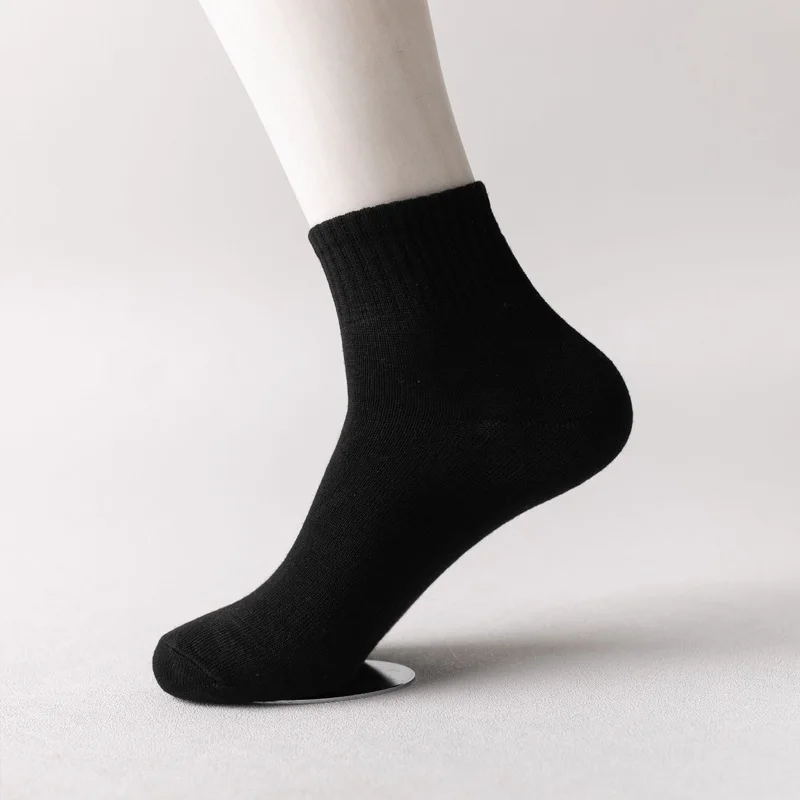 Men's Breathable Comfort Socks - Versatile All-Season Style for Office & Casual Wear