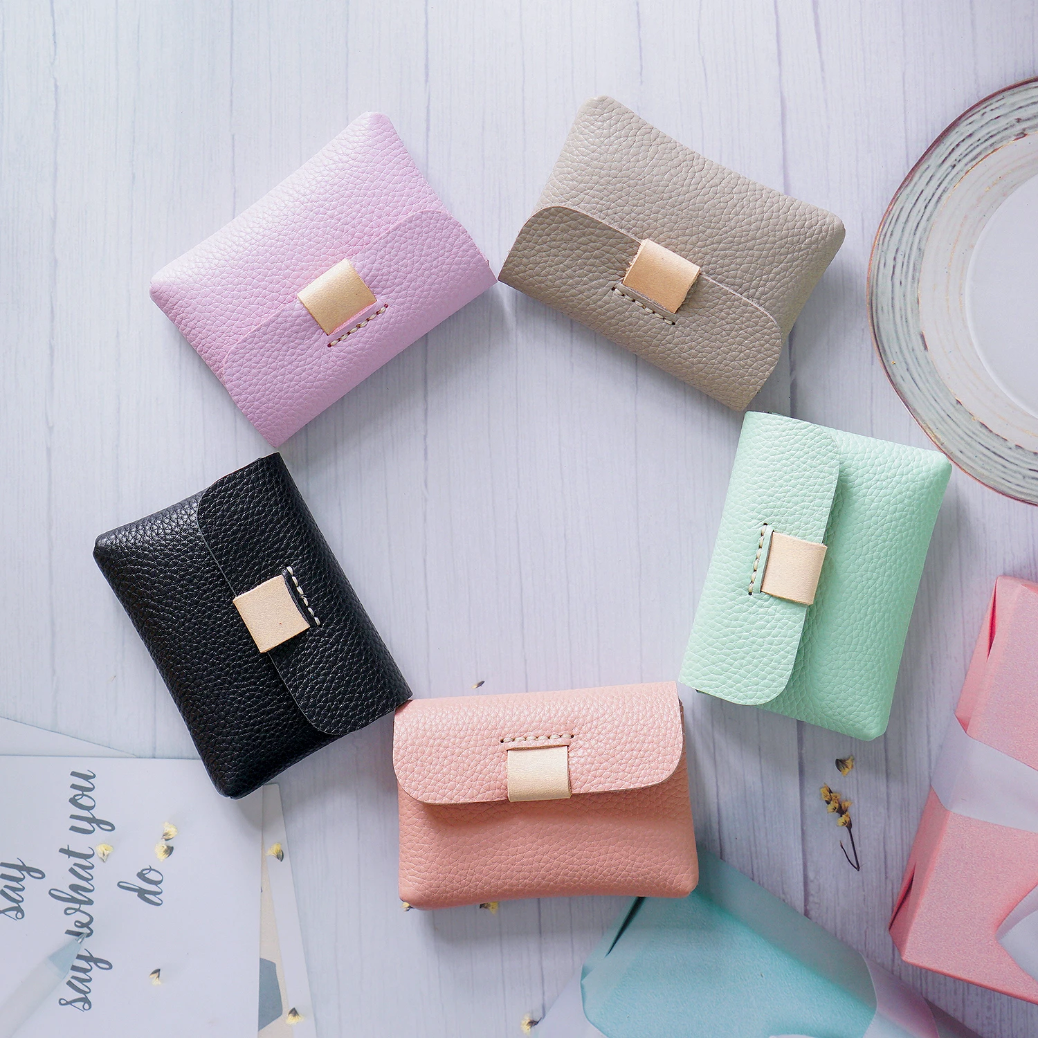 Handmade Mini Vintage Card Holder-Pebble Grain Leather, Compact Organizer for Coins, Cables & Earphones