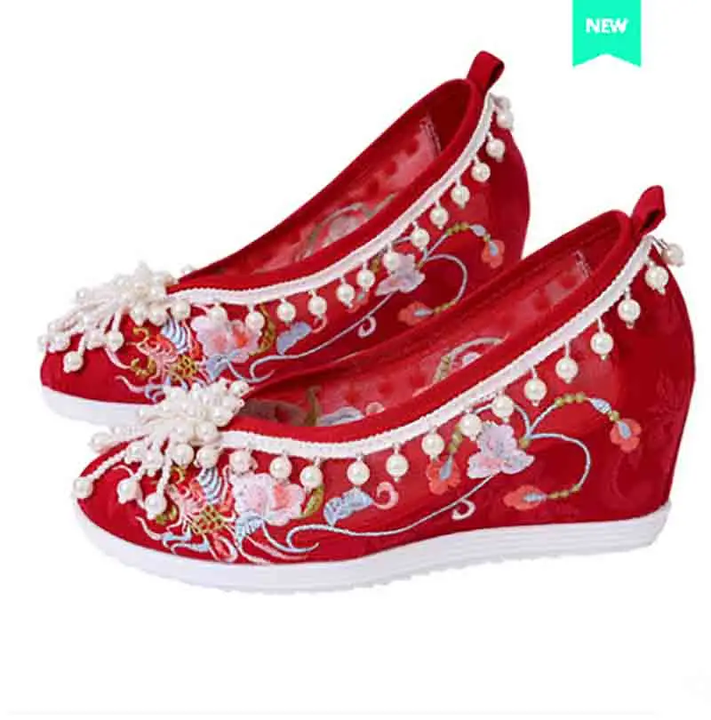 Hanfu Shoes Women Chinese Traditional Ancient Inside Heighten Flat Shoes Embroidery Wedding Hanfu Red White Shoes For Women sneakers floral lace up flat sneakers in white size 38 39 40 41 42