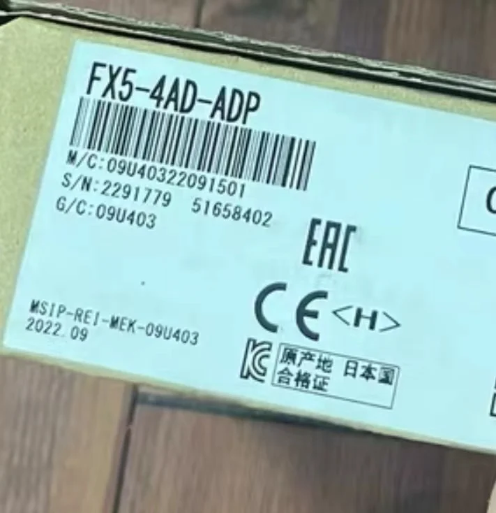 

Brand New FX5-4AD-ADP FX5 4AD ADP PLC Module