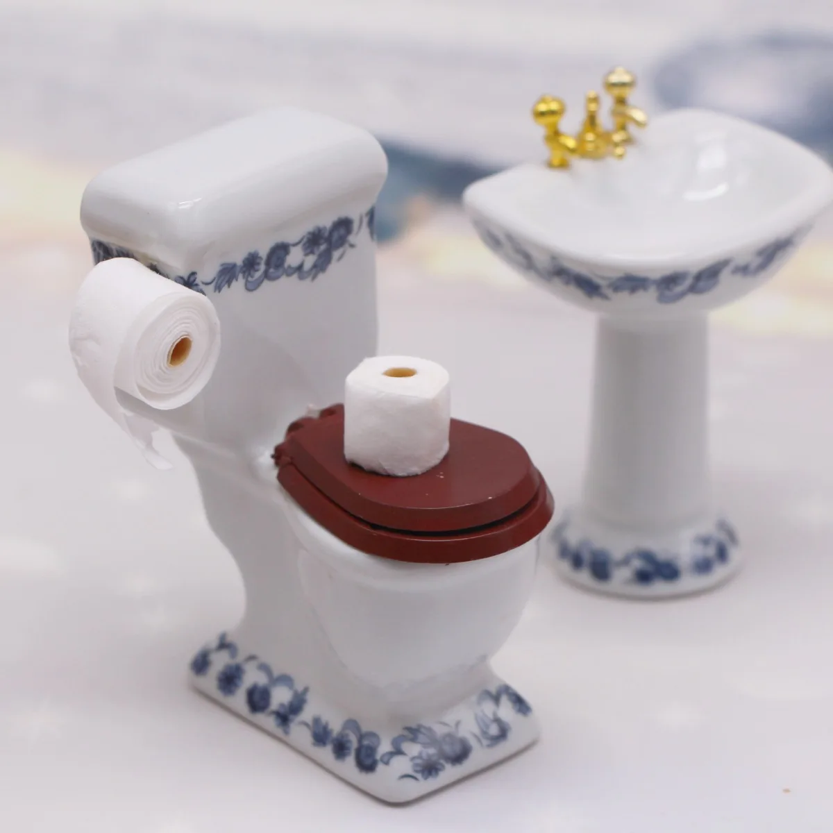 Puppenhaus Badezimmer Zubehör – Miniatur-Toilettenpapier Rollen, Maßstab 1:12, 2 Stück