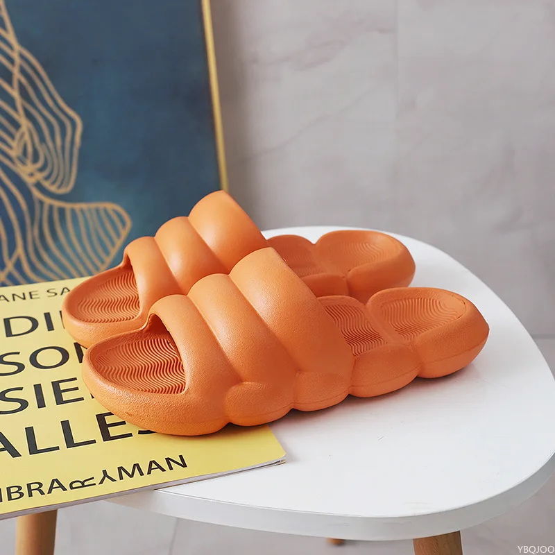 

Женские нескользящие шлепанцы, мягкие однотонные шлепанцы на толстой платформе, для пляжа и отдыха, для ванной комнаты, лето 2022