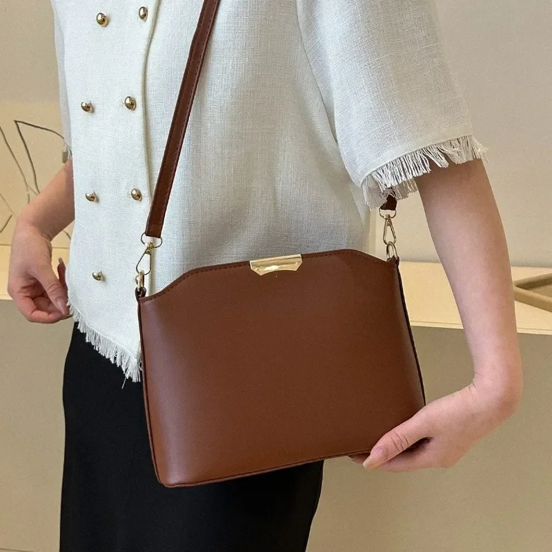 New Candy Color Women Messenger Bags Casual Shell Shoulder Crossbody Bags Fashion Handbags Ladies Party Bag bolsas