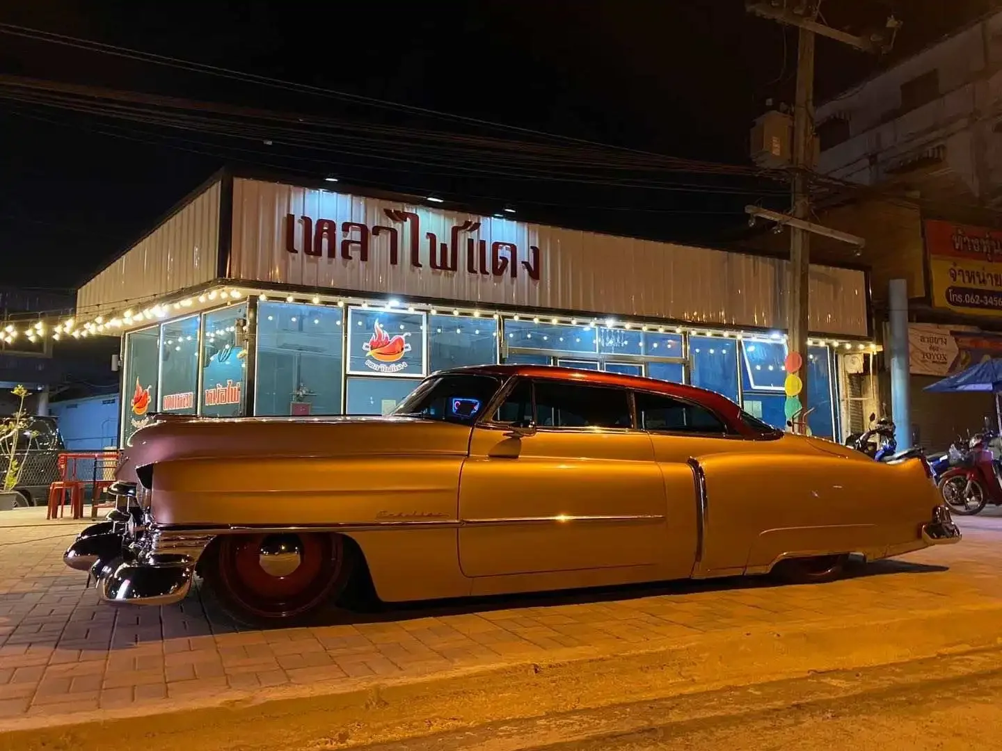 Hot Sale Down Universal Toyota Mercedes Benz Volvo BMW Ford APP Control Auto Air Suspension Kit System 6