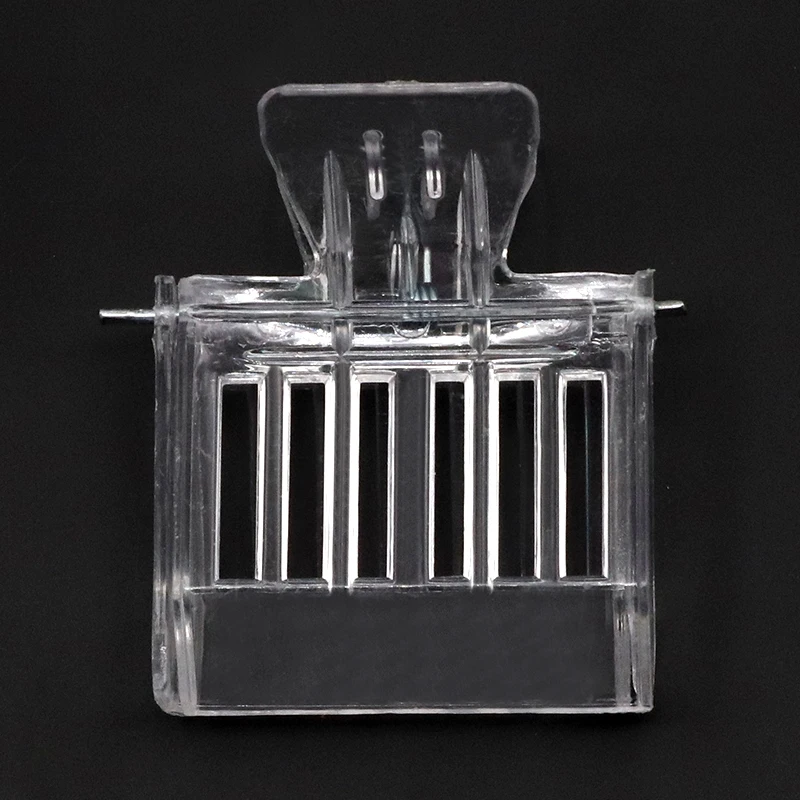 Beekeeping Tools 2 Pcs Bee Queen Catcher Colorless Clear Plastic Clip Cage Beekeeping Equipment Tool Beekeeper Equip Isolation Room