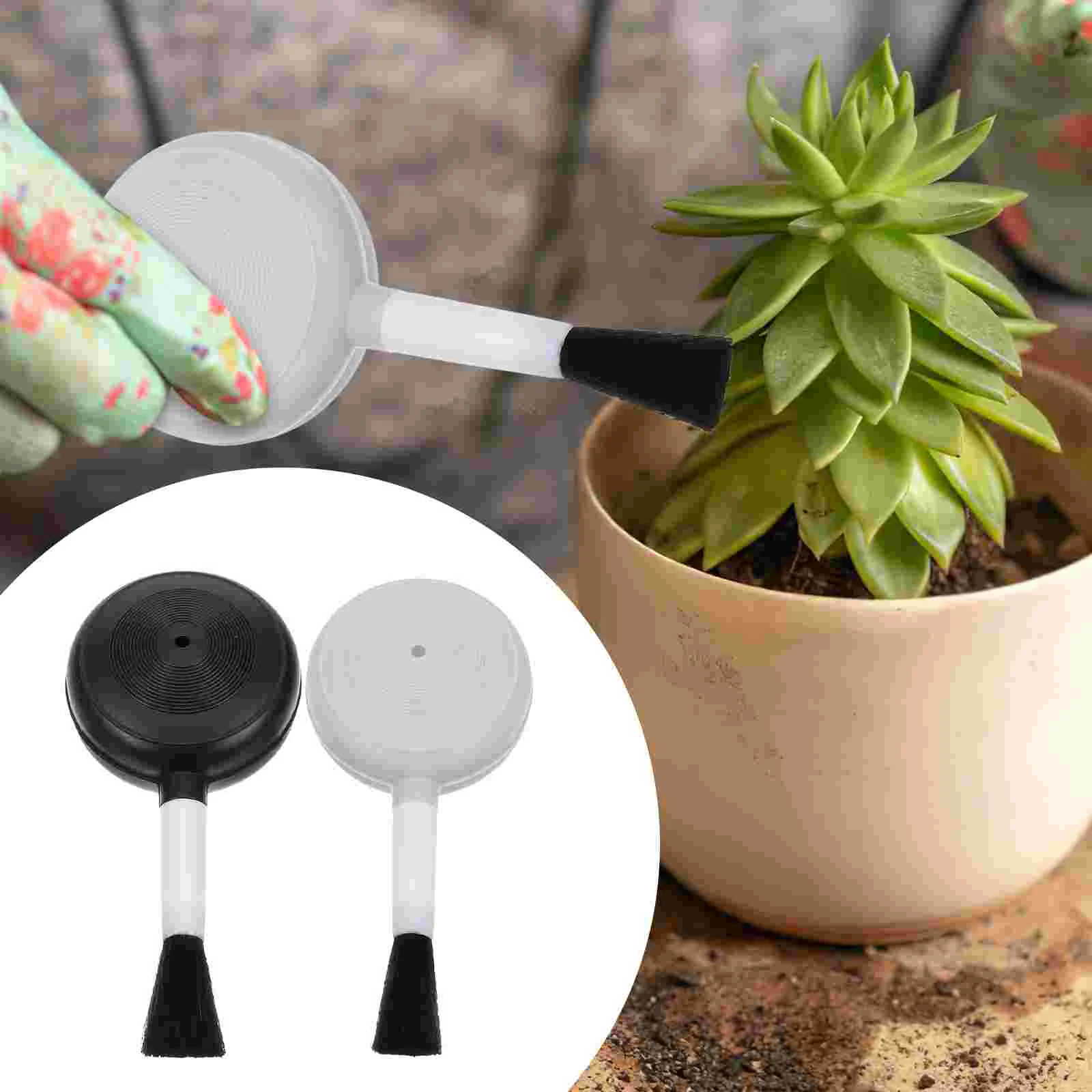 

2pcs Air Blower And Soft Brush Plastic Bulb Air Pump Cleaning Tool