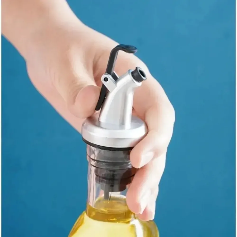 Silver Household Kitchen Seasoning Bottles Soy Sauce Vinegar Bottles Mouth Stoppers No Oil Leakage No Oil Hanging Tools 3pcs kitchen utensils kitchen seasoning bottles