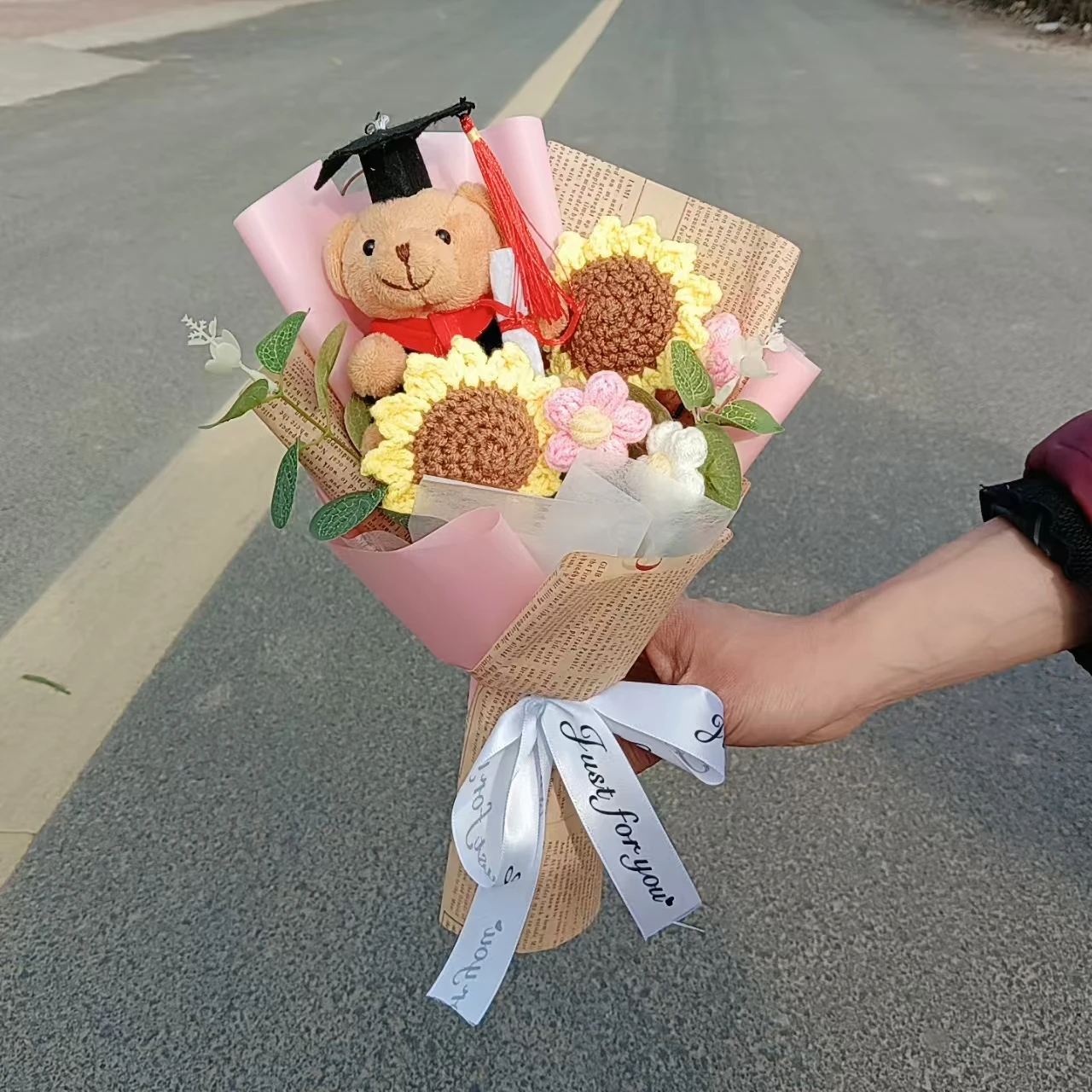 Graduation Bear Plush Toy Cute Teddy Bear Soft Doll Bouquet Valentine Christmas Birthday Gift