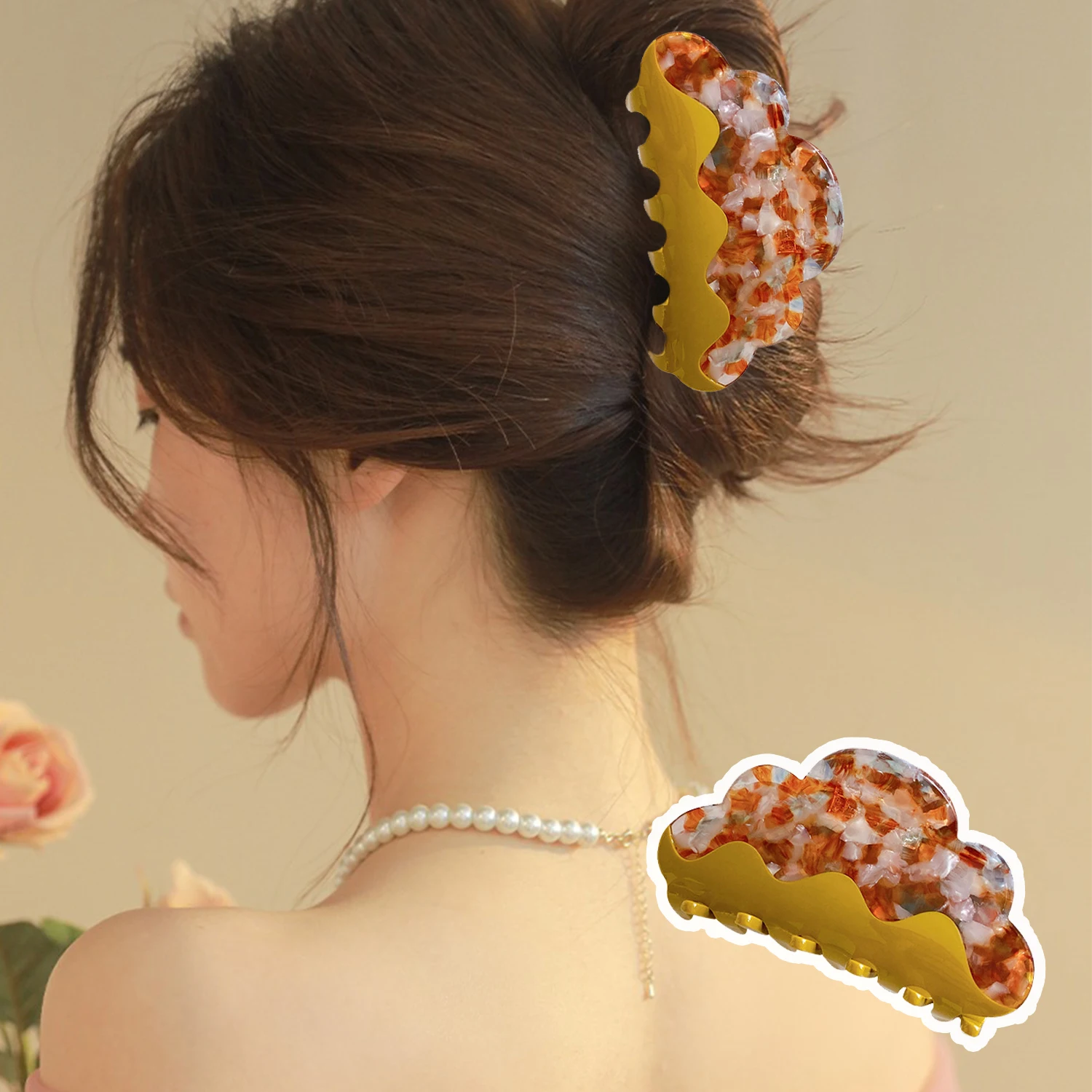 

Fashion Acetate Cloud Shape Hair Claws Shark Clip Women Geometric Vintage Hair Clips For Women Summer Beach Hair Accessories