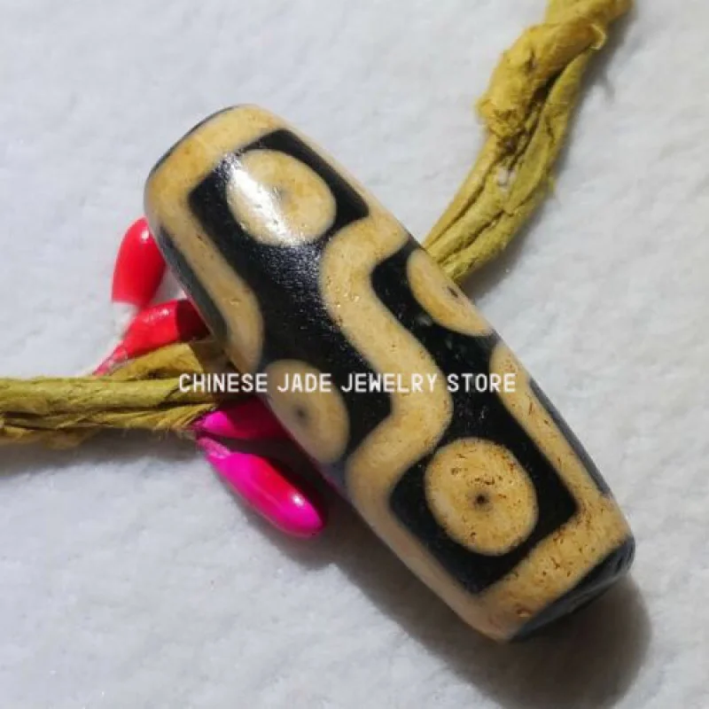 

Magic Power Old Tibetan Agate *9 Eyes* Oily Amulet Dzi Bead PK009