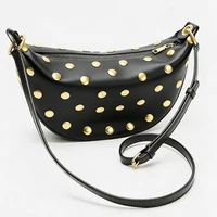 Sac de Commuter Élégant pour Femme 2026 – Sac à Main Polyvalent Tendance avec Rivets, Style Dumpling, Porté Épaule ou Croisé 2
