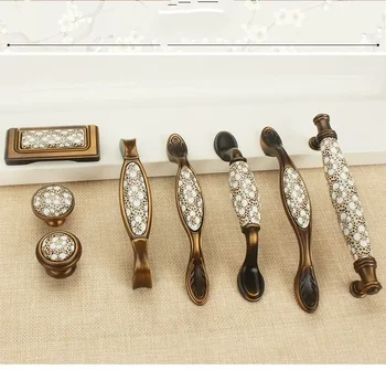 หรูหราบรรยากาศเซรามิคเฟอร์นิเจอร์จับ Rose Gold Handl ตู้ครัวกลางแจ้งเฟอร์นิเจอร์ดอกไม้ Vintage Handl 2