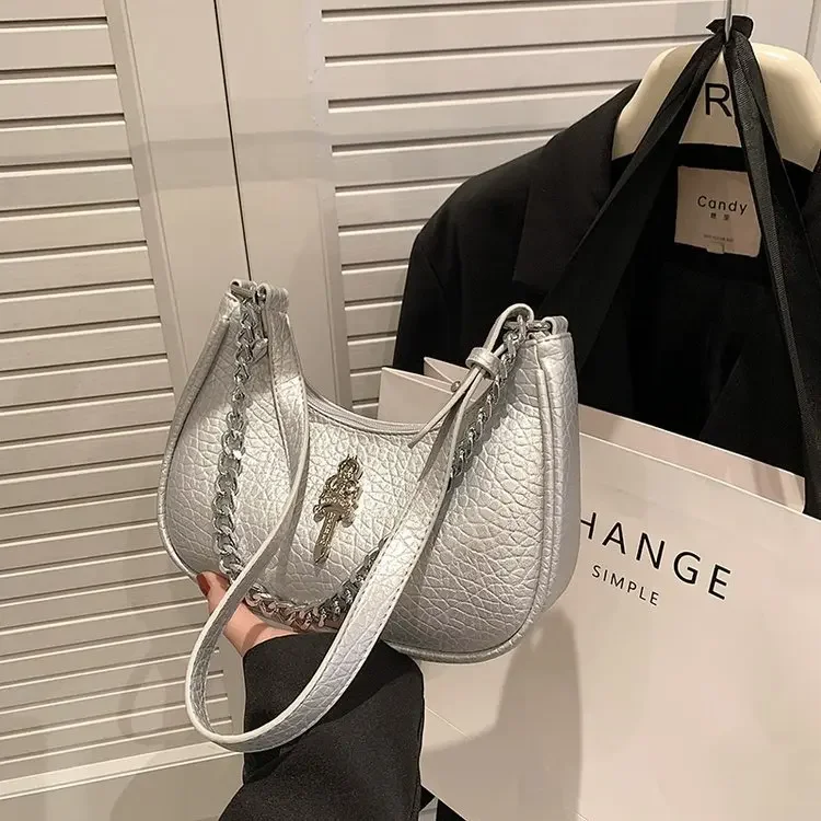 Рисунок 2 - 2024 однотонные облачные плиссированные