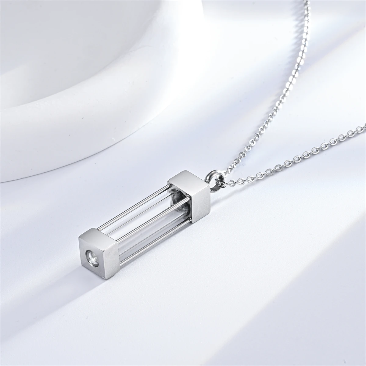 Fashion Glass Cremation Jewelry Urn Necklace for Ashes Stainless Steel Perfume Vial Openable Pendant with Filling Set 6