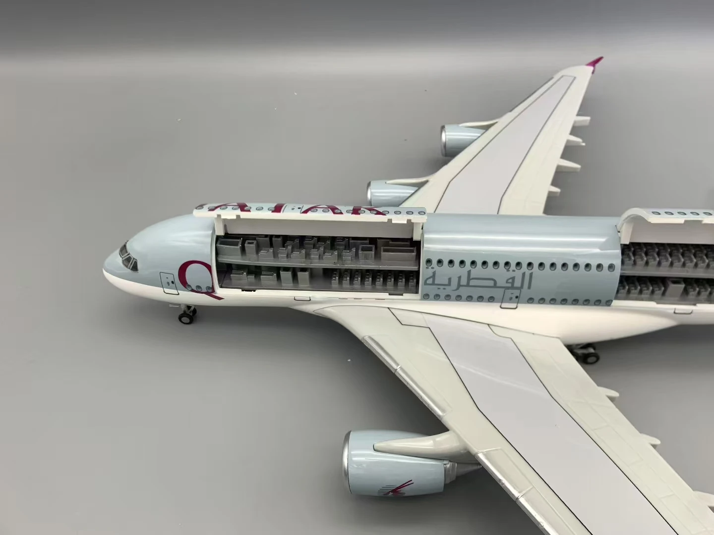 New 1:160 Scale Model Qatar A380 Airways Resin Openable Cabin Door
