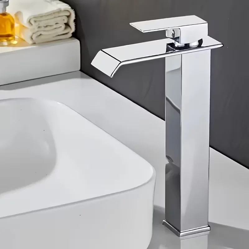 Vertical Spray Type  The vertical spray type provides a focused stream, ensuring thorough cleaning and water conservation.