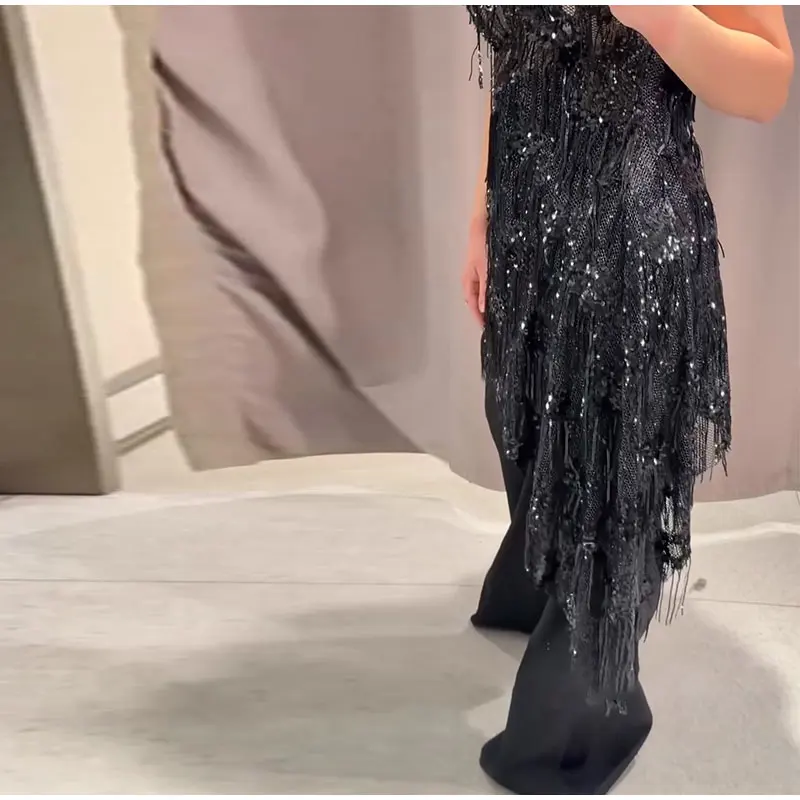 Ärmelloses Damen-Abendkleid mit Pailletten und Quasten, asymmetrischer Saum, transparente Kleider 2026, weibliche Nachtausflüge, formelle Anlässe – Detail 25