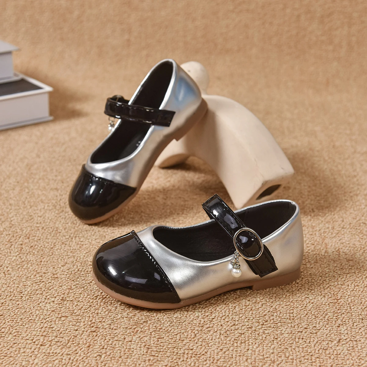 Girls PU Leather Non Slip Soft Sole Mary Jane Ballet Flats