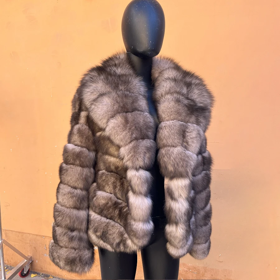 婦人服本物のキツネの毛皮のジャケット天然キツネの毛皮のふわふわ 婦人服本物のキツネの毛皮のジャケット天然キツネの毛皮のふわふわ