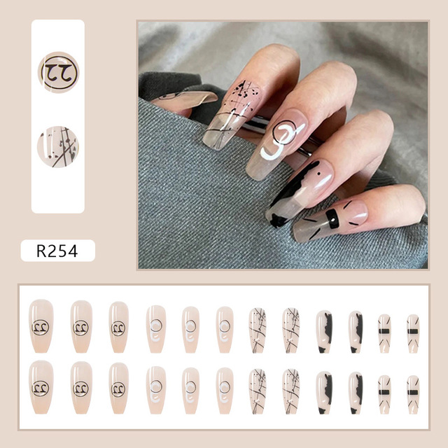 Checkerboard Fake Nails Press on False with Designs Set Fashion Save Time Wearable Manicure Patch False Nails With Glue