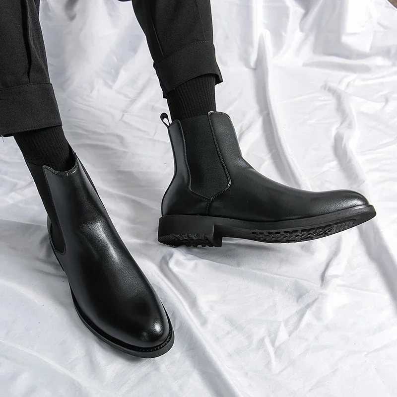 European Station Men's Fashion Chelsea Boots Casual Classic Anti slip Durable Short Sleeve Black Brown Sizes 38-46 Male Boots