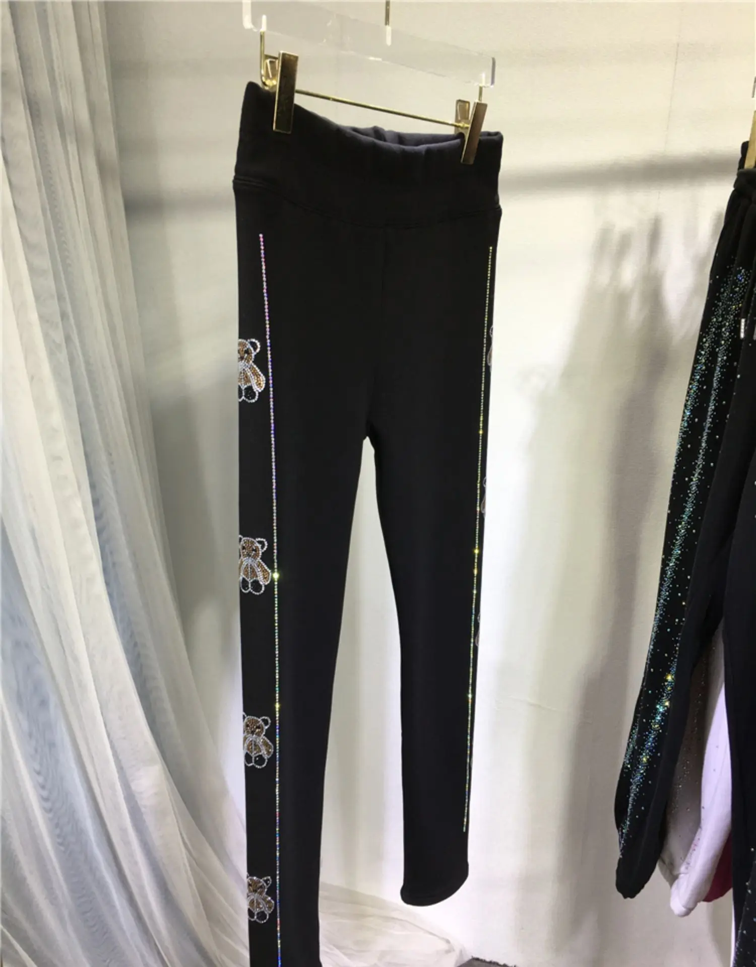 

Thicken Fleece Warm Leggings Women New Autumn Winter Elastic High Waist Bottoming Pants Hot Drilling Bears Ankle-length Legging