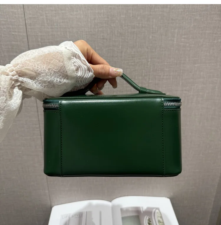Tragbare Kosmetiktasche aus echtem Leder, große Kapazität, Organizer für Schmuck, Hautpflege, kleine Reise-Aufbewahrungstasche, Make-up-Tasche – Detail 10