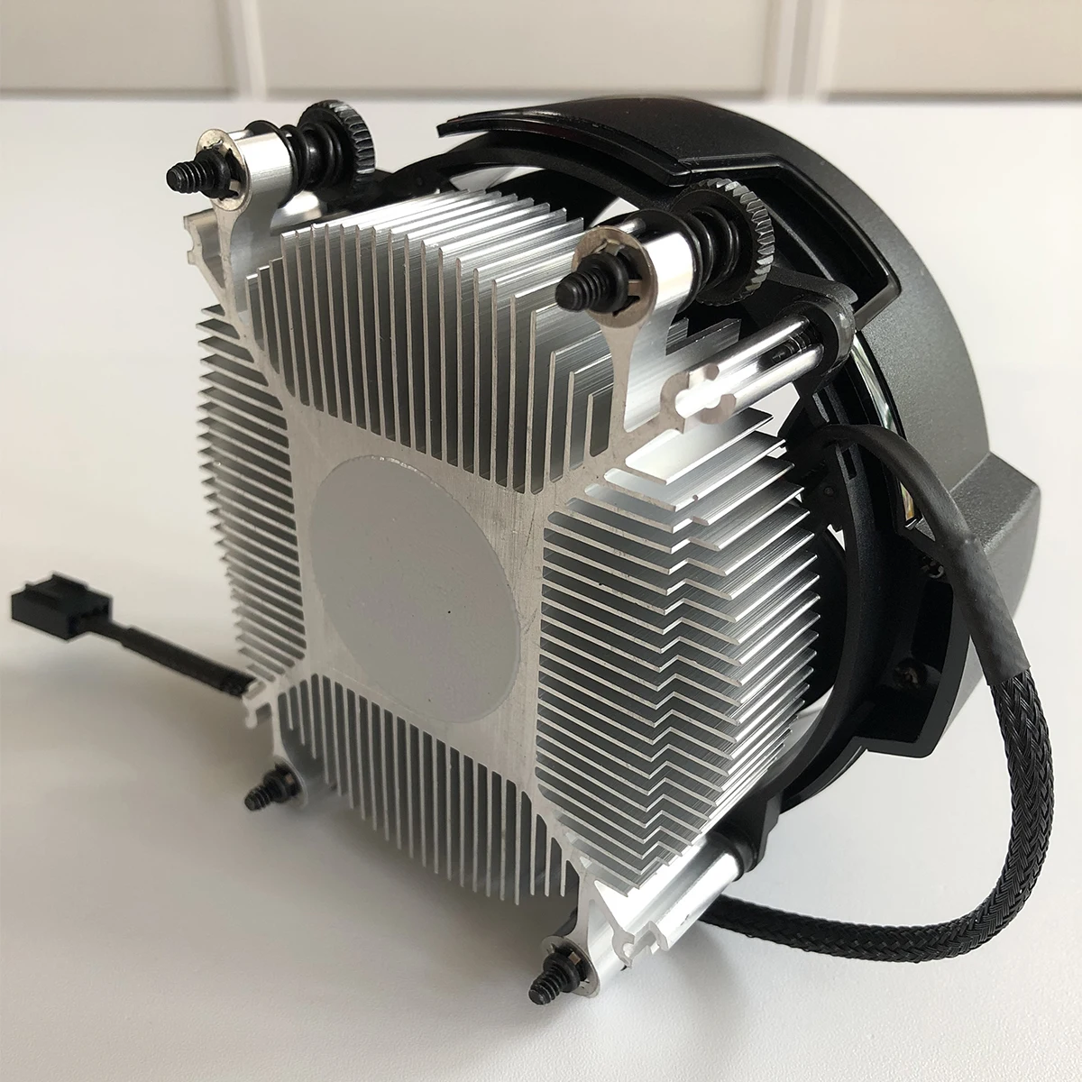 CPU Ryzen 7 5700, with Wraith Spire Cooler 30e0a9a8-5cda-4241-aebd-