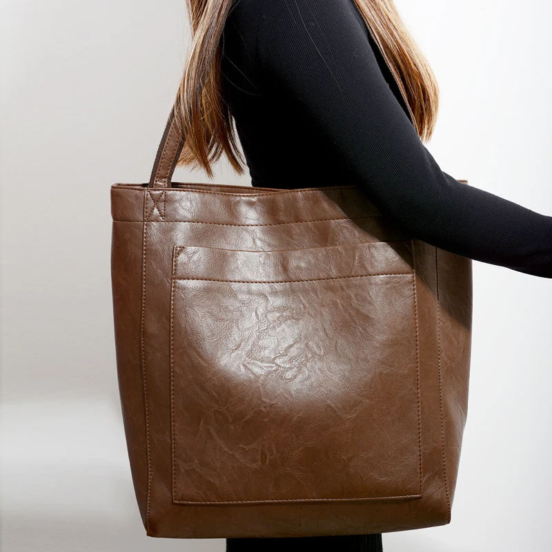 Retro Women's Large Capacity Shoulder Bag Soft Leather Tote Bag_voghion.com