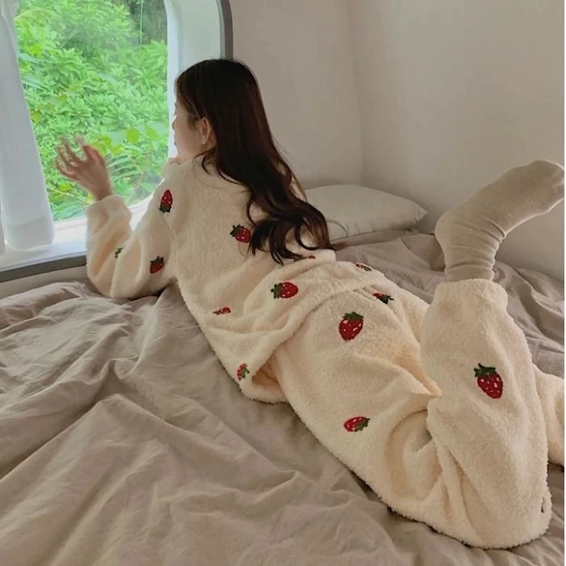 

Women Pajama Sets Chic Kawaii Simple Strawberry Korean Style Chic Loose Females Cozy Sweet O-neck Homewear Soft Warm Sleepwear