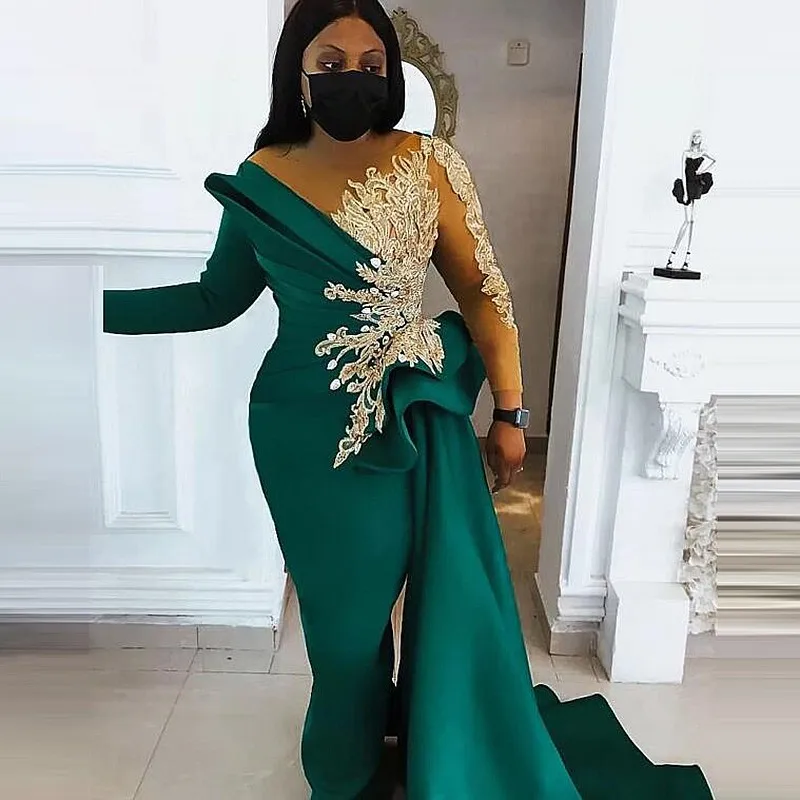 

Dark Green Evening Dresses Scoop Sheer Neck Long Sleeves Mermaid Prom Dress Beads Appliques Side Train African Women Party Gown