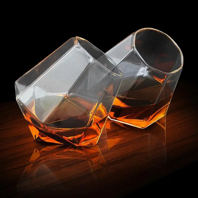 Set of 2 fashion novelty diamond shaped style lead-free whiskey glass 1130-03 2