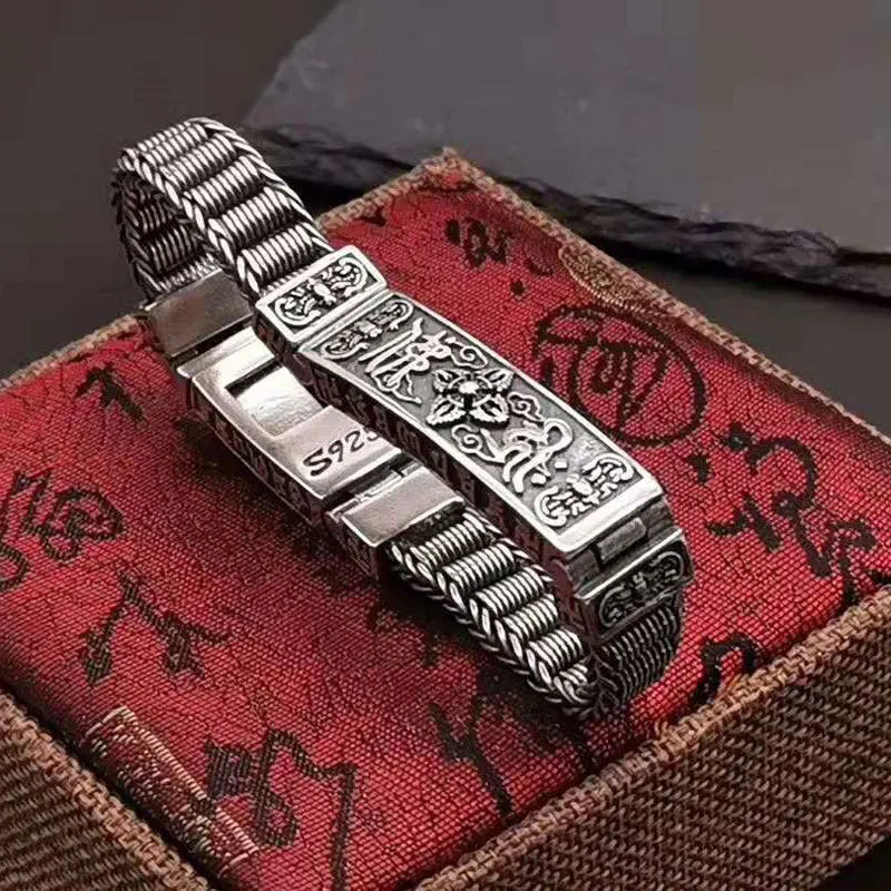 

Handmade 925 sterling silver diamond pestle woven bracelet for men with unique retro Thai silver vintage style silver jewelry tr
