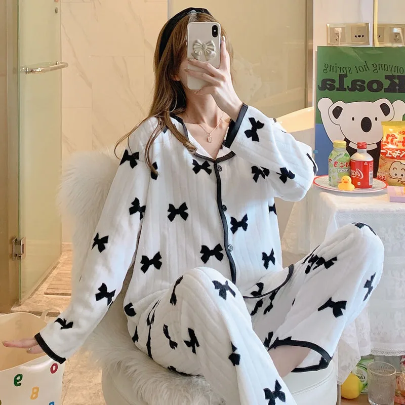Winter cardigan thickened warm flannel pajamas for women cute and sweet long sleeved small lapel set coral velvet home wear