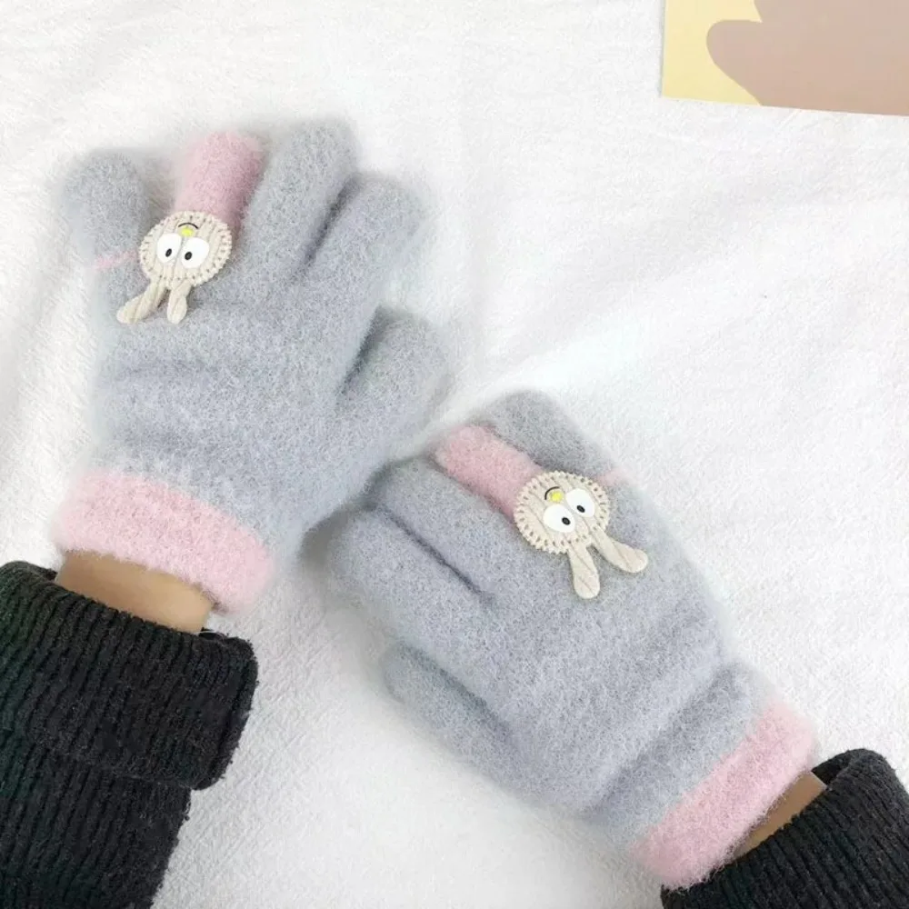 High Quality Cute Winter Gloves Warm Unisex Rabbit Gloves Five Finger Gloves for 2-6 Years Old Boys and Girls