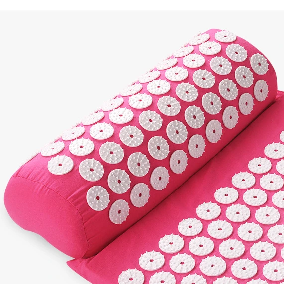 粉红色的枕头