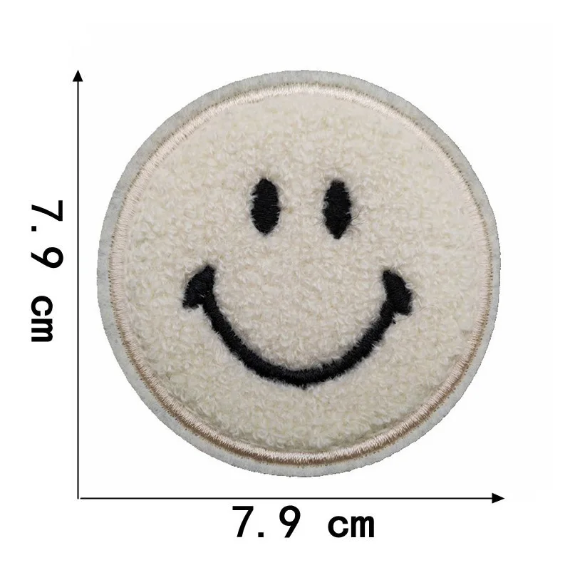 1Pcs Round Expression Smiley Face Patch Clothes Iron on Embroidered Sew Applique Cute Fabric Badge Garment Apparel Accessories 