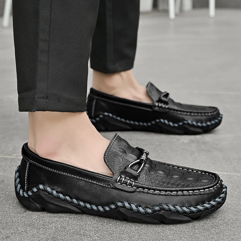 

Men Driving Loafers genuine leather Fashion Shoes outdoor Male Casual Moccasins slip on breathable Mens Shoes big size 48
