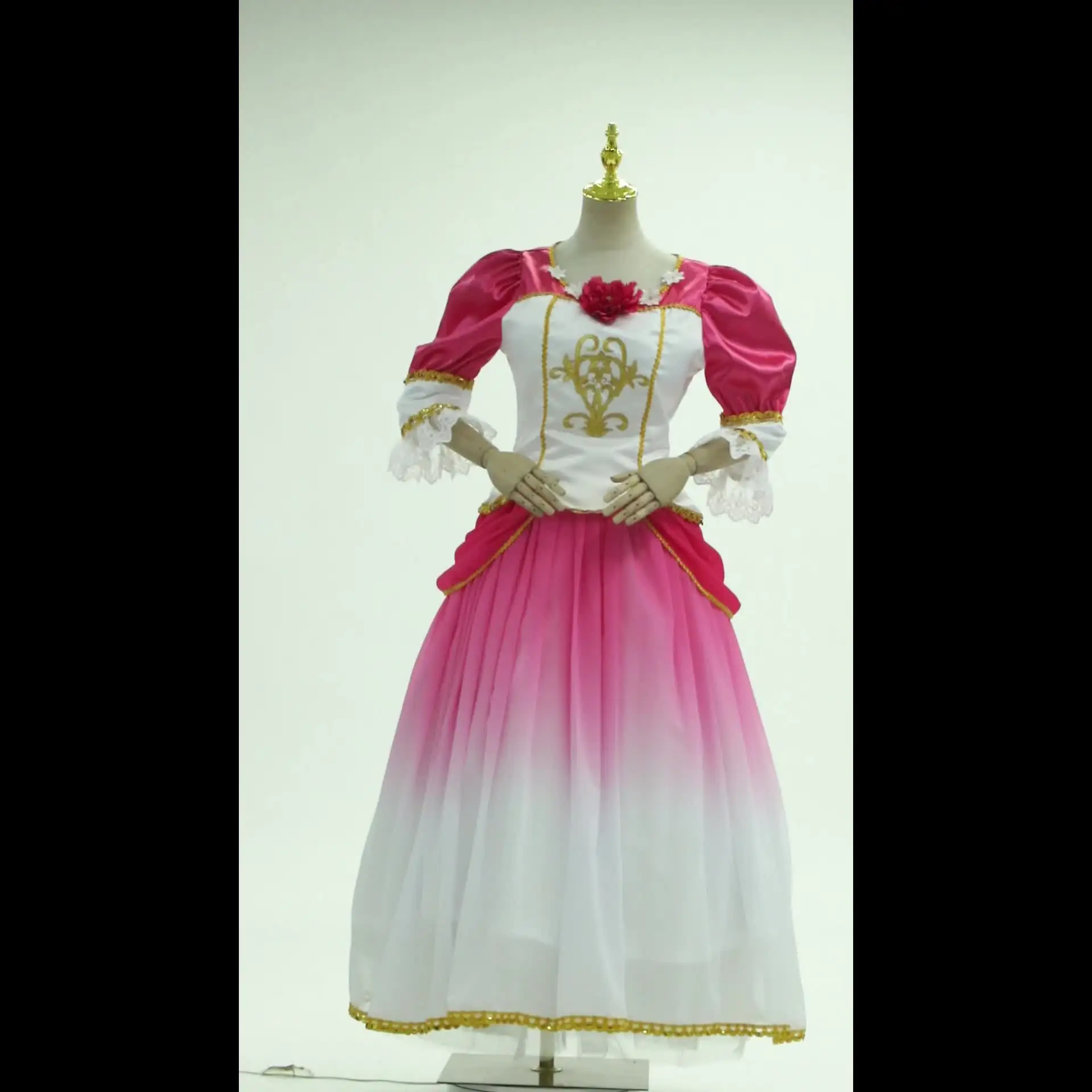 12 dancing princesses dresses Barbie 12 Dancing Princesses Outfit Recreation