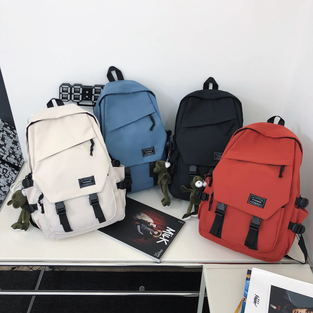 New Nylon Travel Backpack Female Student Mochila College School Bag Teenage Girl Cool Laptop Backpack Male Fashion Boy Bookbags