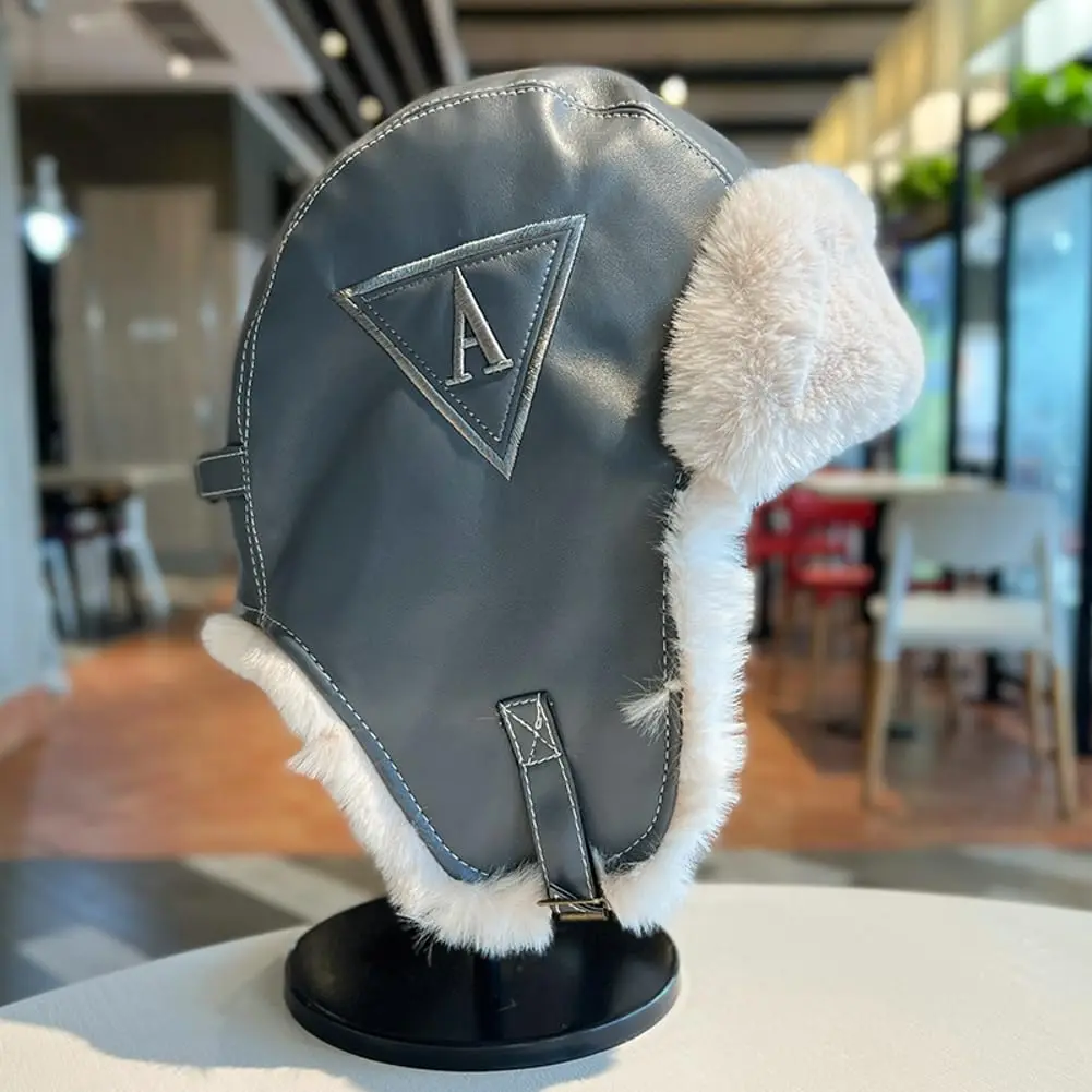 Winter Warm Hat Windproof Plush Lined PU Leather Ear Protection Aviators Hat Unisex Thermal Outdoor Sport Motocycle Bomber Hat