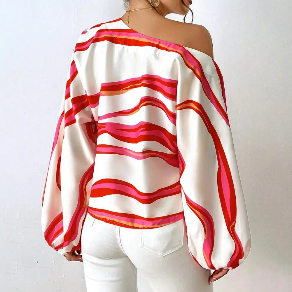 Women Top Geometric Striped Print Women's Spring Summer Blouse with Lantern Sleeves Loose Fit Pullover Top for A Stylish Look