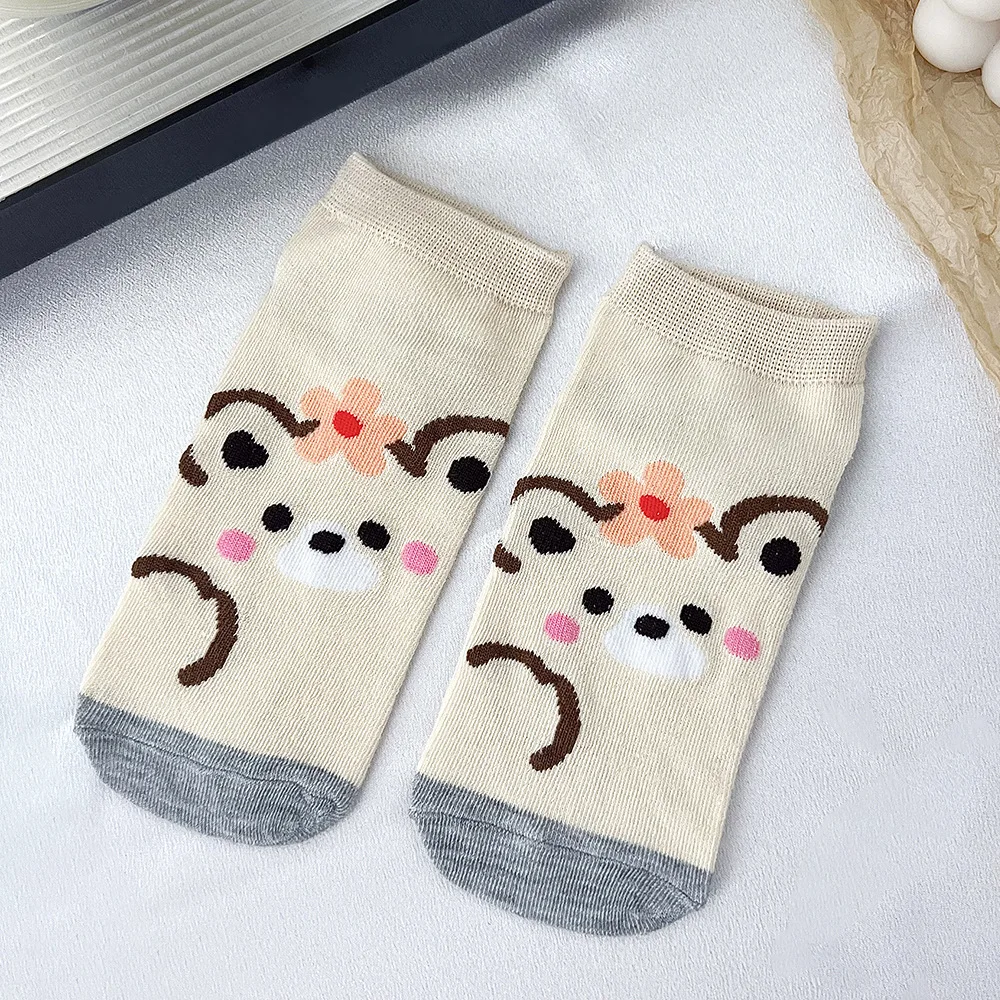 Women's Cartoon Animal Pattern Socks - 5 Pairs Cute & Fashionable Kawaii Pack