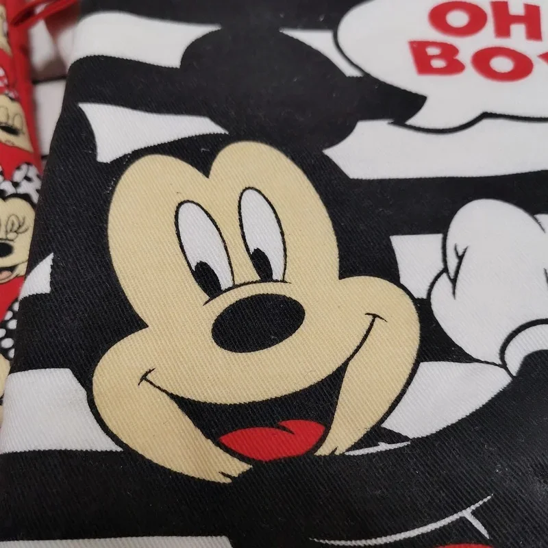 Disney Mickey Minnie Mouse Anti-Hot Gloves Thick Placemat Cup Coaster Towel Cartoon Cute Thick Cotton Kitchen Microwave Supplies