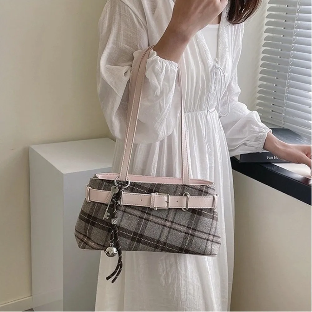 New Fashion Handbag Boho Shoulder Bag Plaid Bell Pendant Underarm Bag Lightweight Women's Bag Women Girls Tote Bag